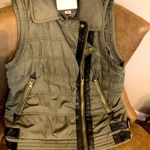 Army Green Puffer Vest